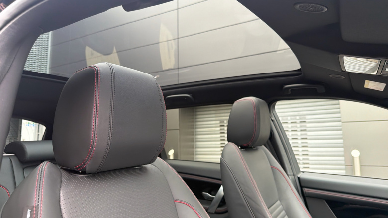 Land Rover Discovery Sport 1.5 P300e R-Dynamic HSE 5dr Auto [5 Seat] Station Wagon